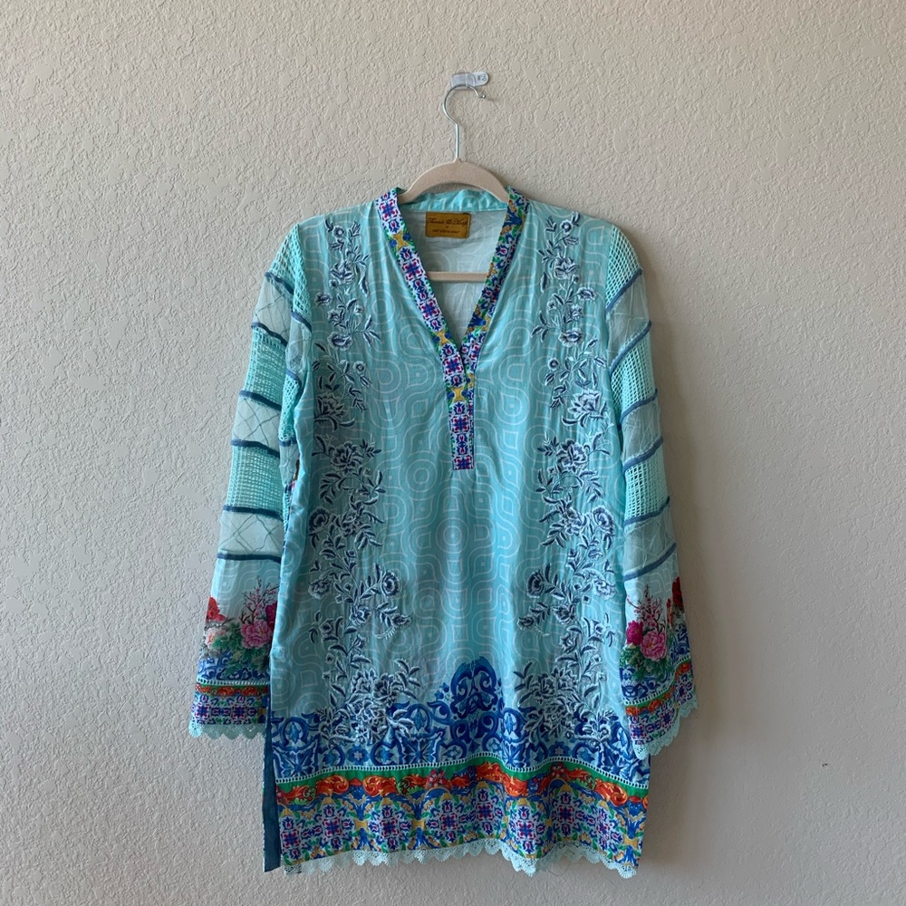 Pakistani Designer Threads and Motifs Suit